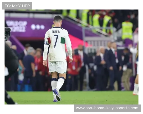 C罗停赛风波未了,世界杯话题再掀热议 C罗停赛风波未了,世界杯话题再掀热议