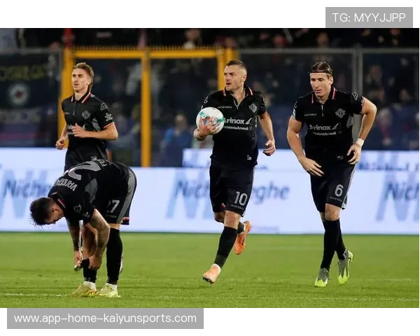 继续进球!38岁瓦尔迪攻破尤文球门,最近3轮打进2球,瓦尔迪足球 继续进球!38岁瓦尔迪攻破尤文球门,最近3轮打进2球,瓦尔迪足球