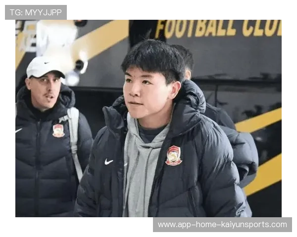 徐彬结束狼队特训回国报到参加集训