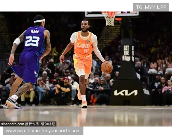 米切尔突破造犯规罚中两球，骑士笑到最后