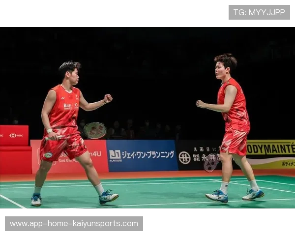 羽毛球选手的发力方式被解说逐帧解析